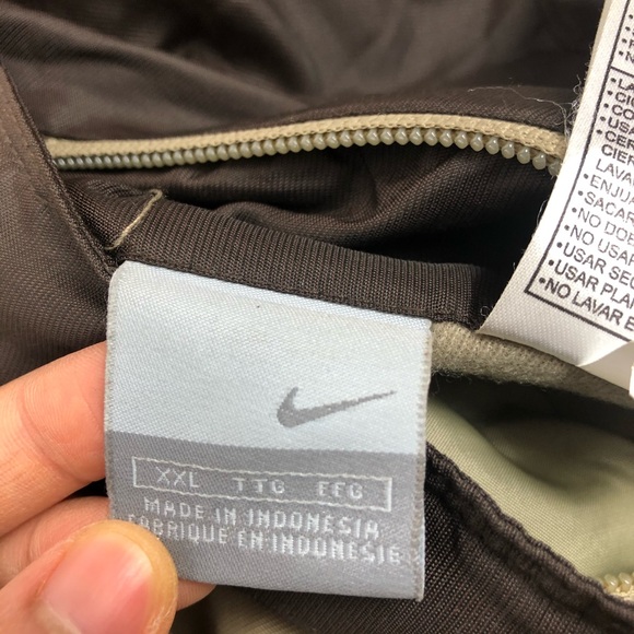Mens Nike Reversible Jacket - Picture 10 of 11